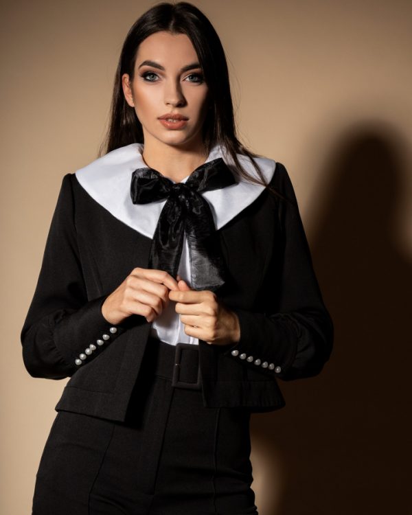 EMILI KABÁTKA - Image 1