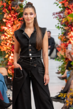 DENIM WRAP JEANS – BLACK - Image 3